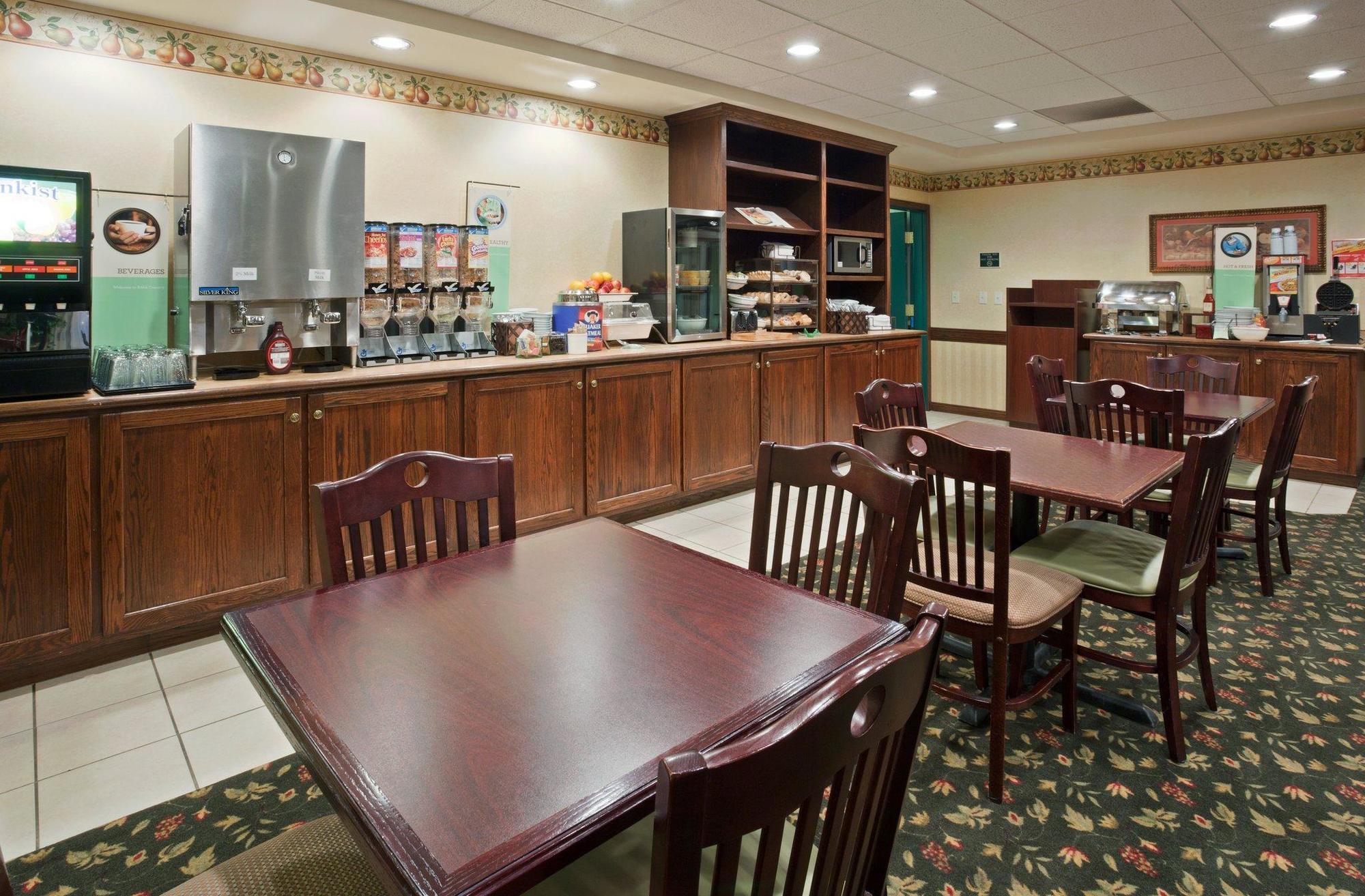 Country Inn & Suites By Radisson, St Cloud East, Mn Saint Cloud Zewnętrze zdjęcie